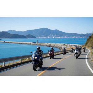 宮崎港近くの美しい海岸線を走るバイク。